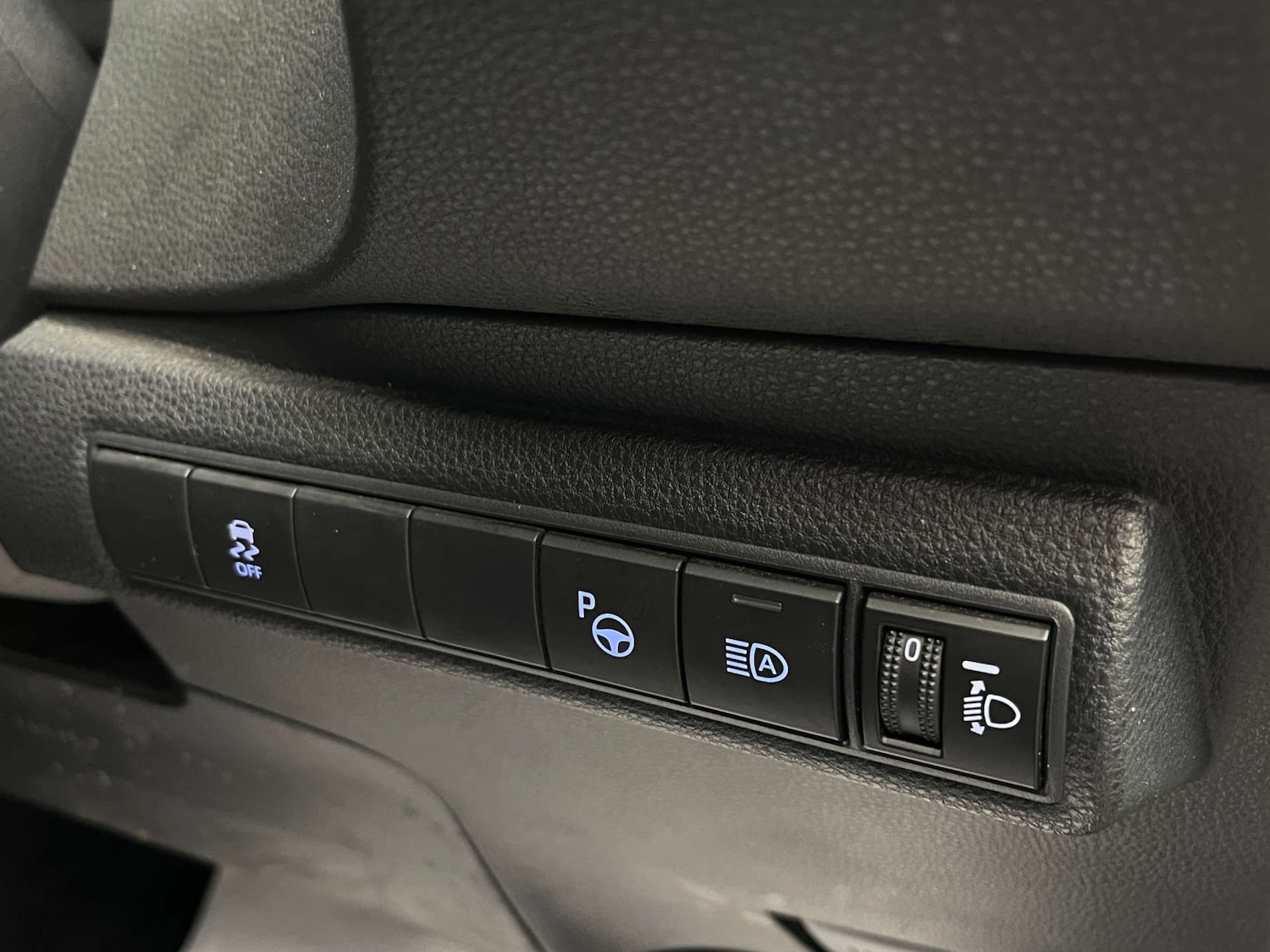 Used Toyota Corolla 2021 for sale - 77350564: Photo 9