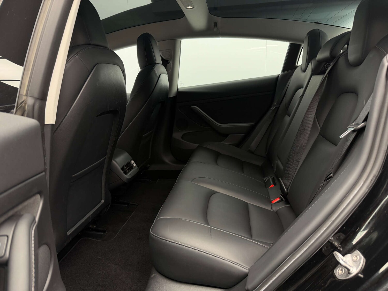 Used Tesla Model 3 2021 for sale - 77201548: Photo 10