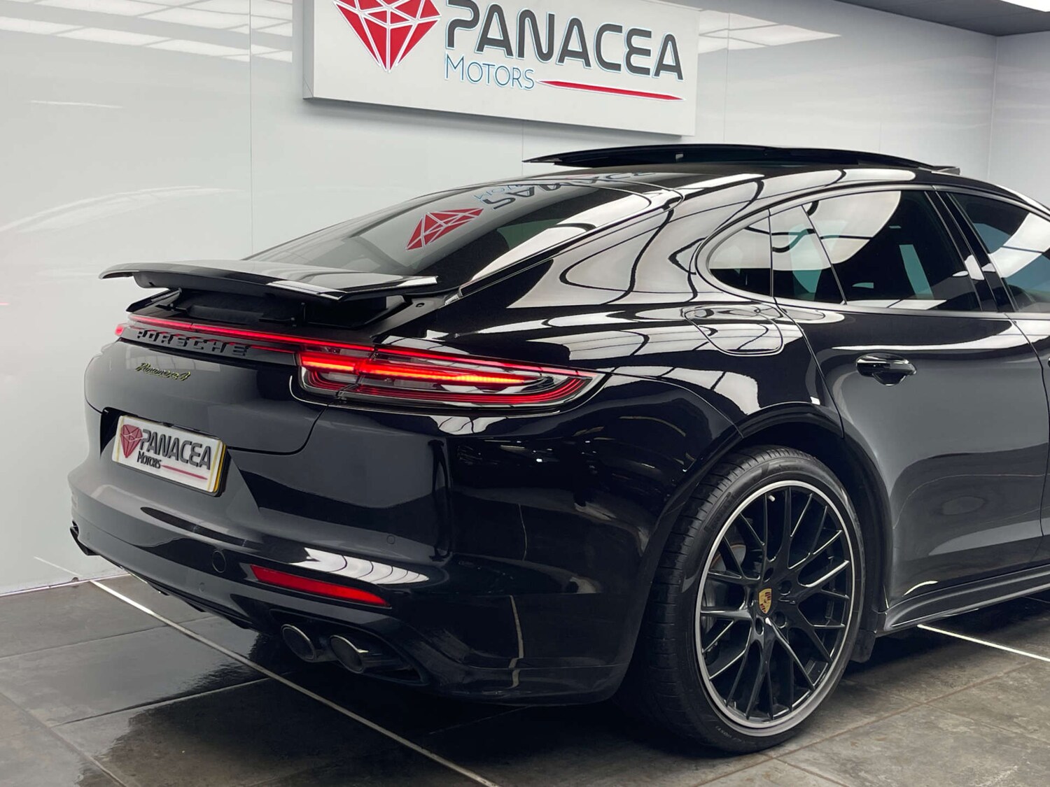 Used Porsche Panamera 2019 for sale - 78210415: Photo 13