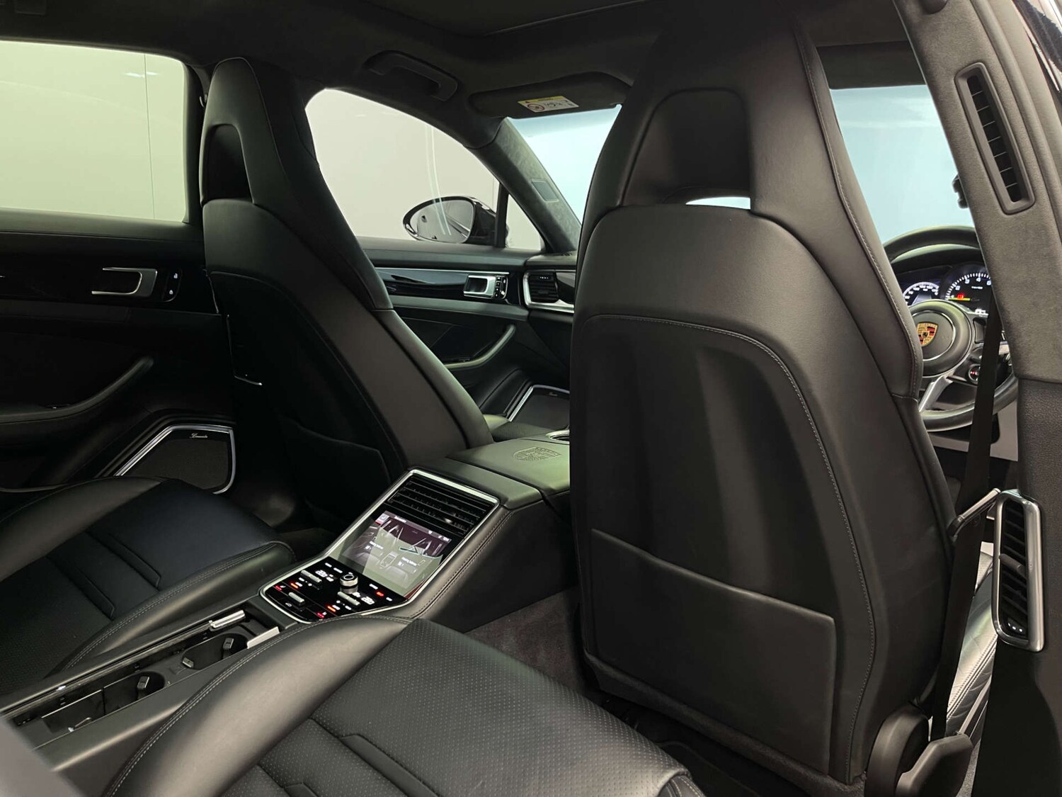 Used Porsche Panamera 2019 for sale - 78210415: Photo 26