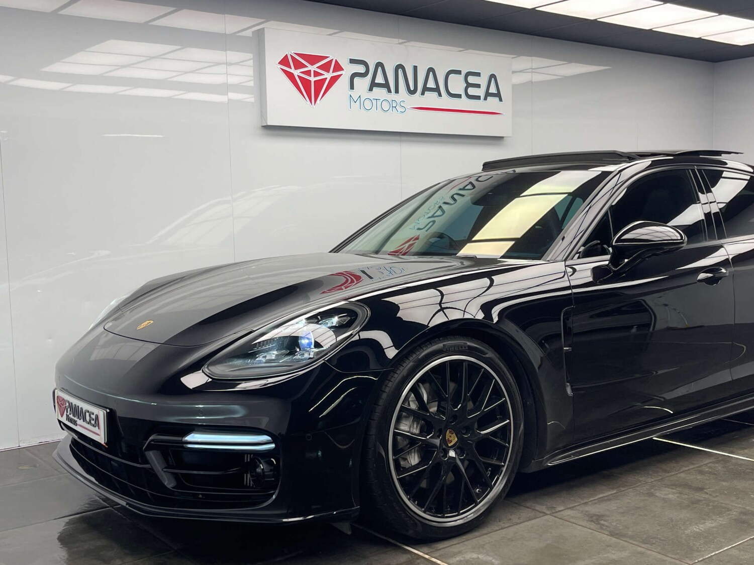 Used Porsche Panamera 2019 for sale - 78210415: Photo 44