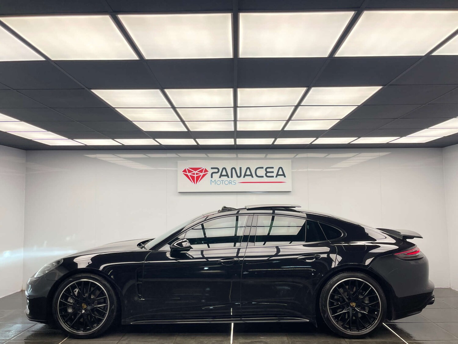 Used Porsche Panamera 2019 for sale - 78210415: Photo 46