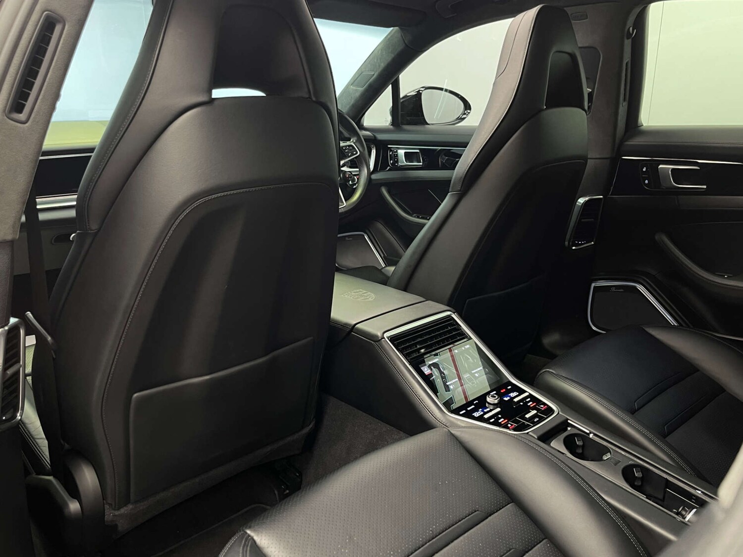 Used Porsche Panamera 2019 for sale - 78210415: Photo 52