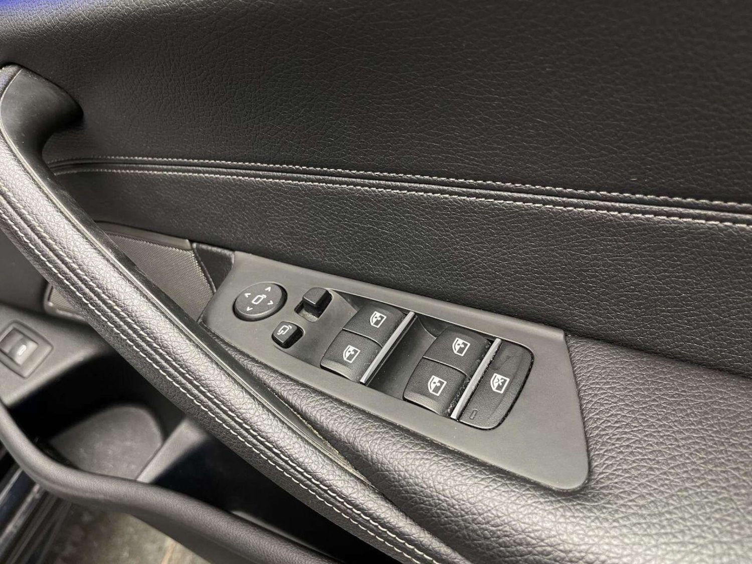 Used BMW 5 Series 2018 for sale - 76126427: Photo 14