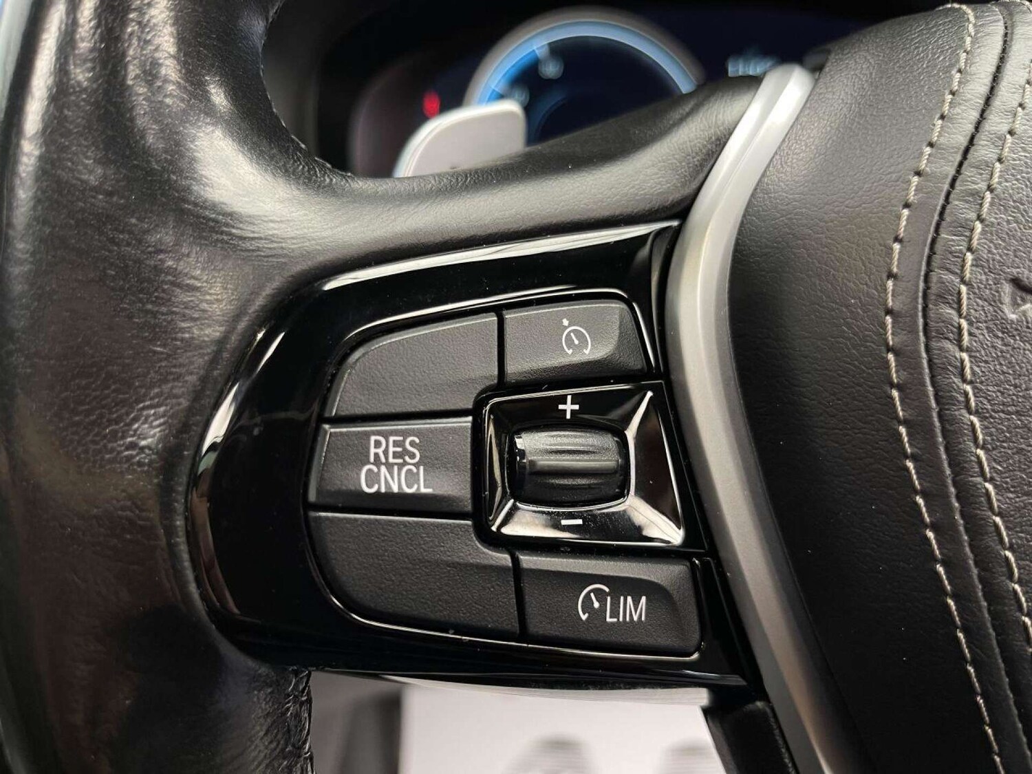 Used BMW 5 Series 2018 for sale - 76126427: Photo 19