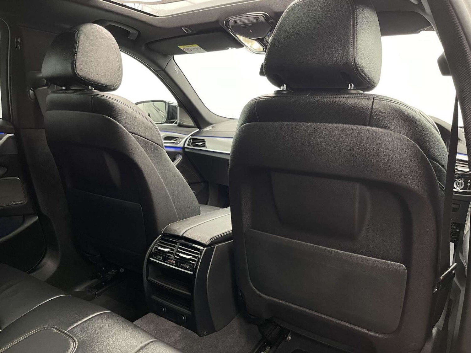 Used BMW 5 Series 2018 for sale - 76126427: Photo 27