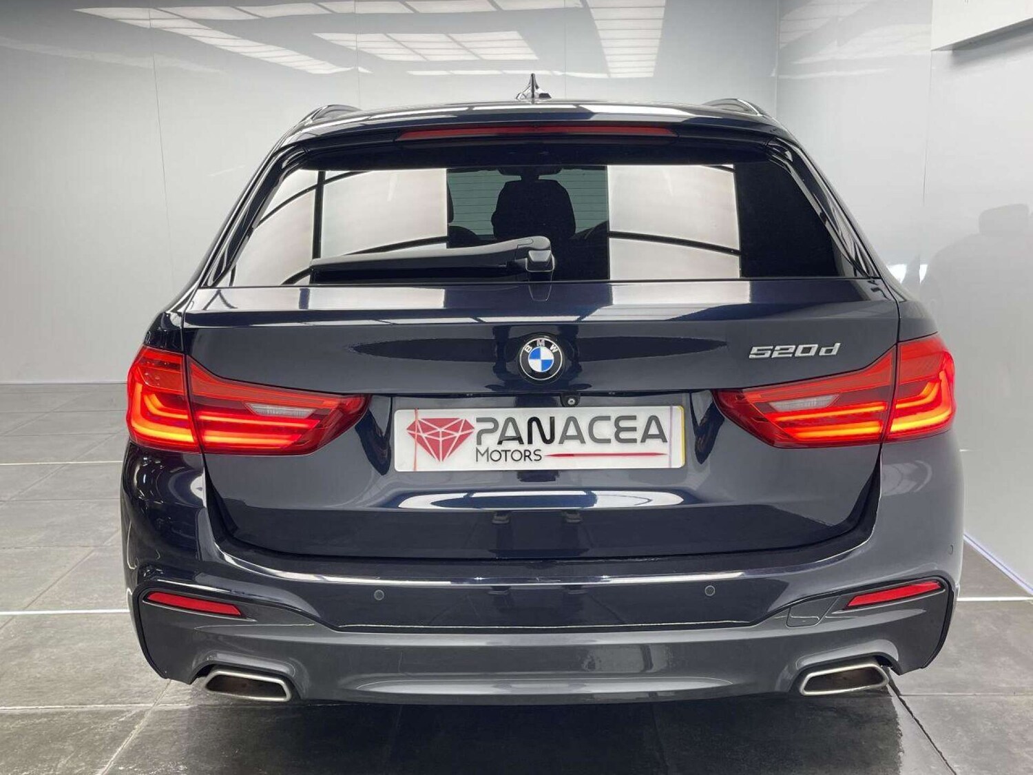 Used BMW 5 Series 2018 for sale - 76126427: Photo 34