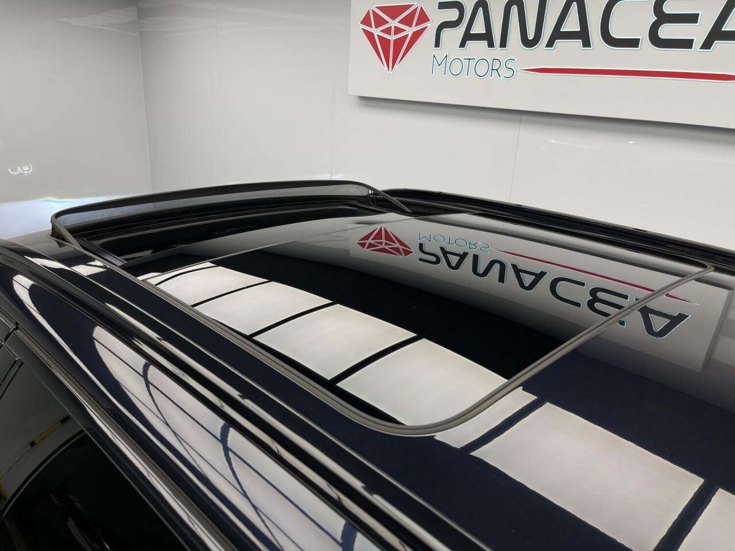 Used BMW 5 Series 2018 for sale - 76126427: Photo 39