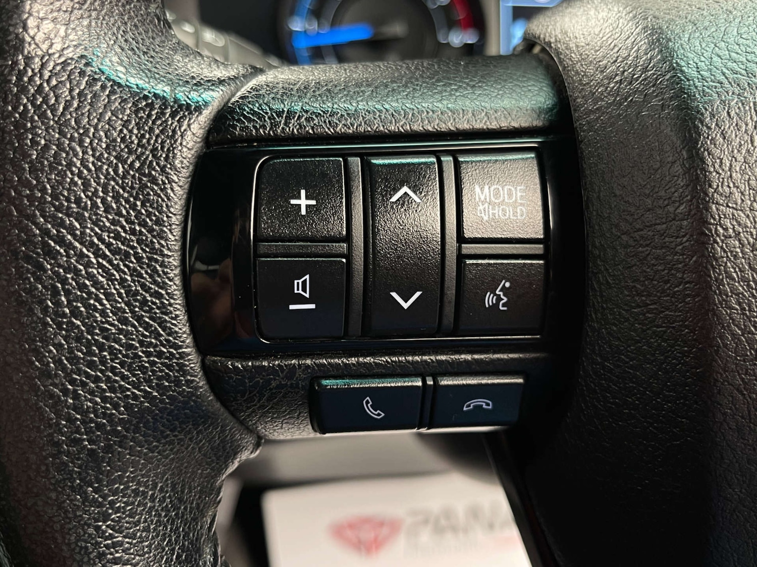 Used Toyota Hilux 2023 for sale - 77025190: Photo 16