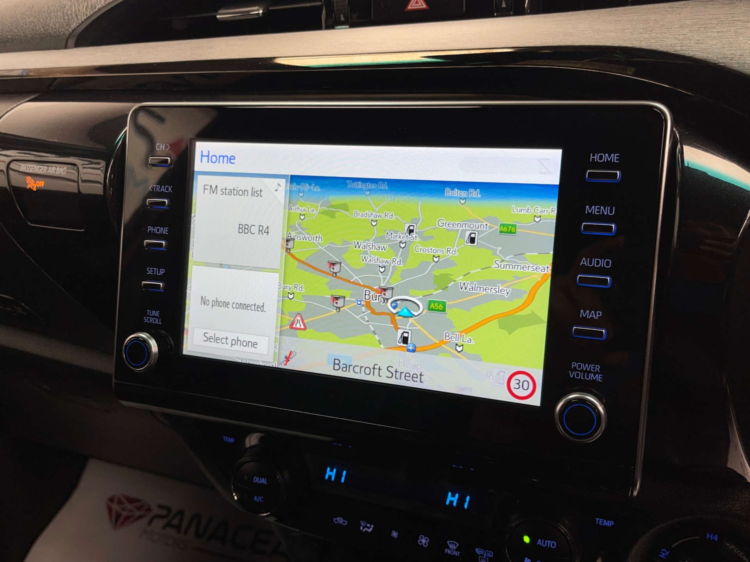 Used Toyota Hilux 2023 for sale - 77025190: Photo 18