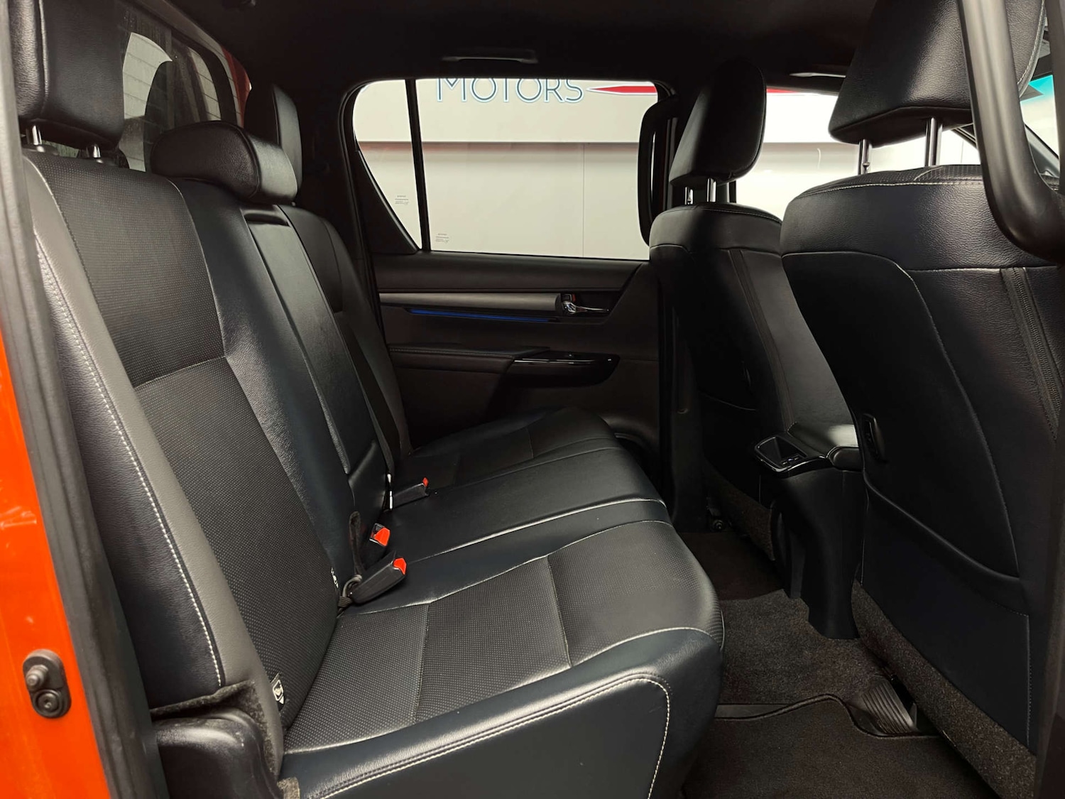 Used Toyota Hilux 2023 for sale - 77025190: Photo 24