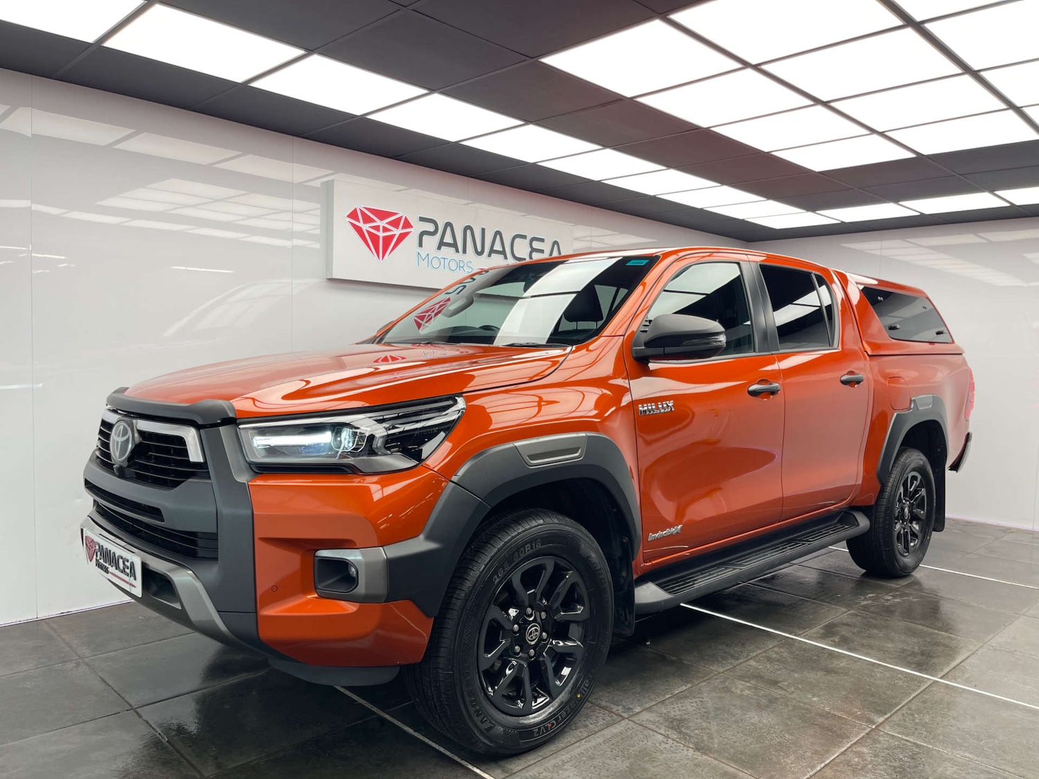 Used Toyota Hilux 2023 for sale - 77025190: Photo 33