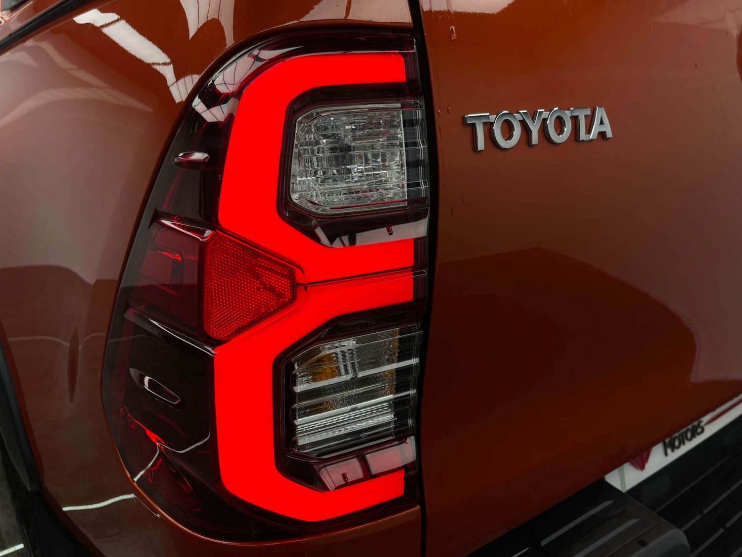 Used Toyota Hilux 2023 for sale - 77025190: Photo 35