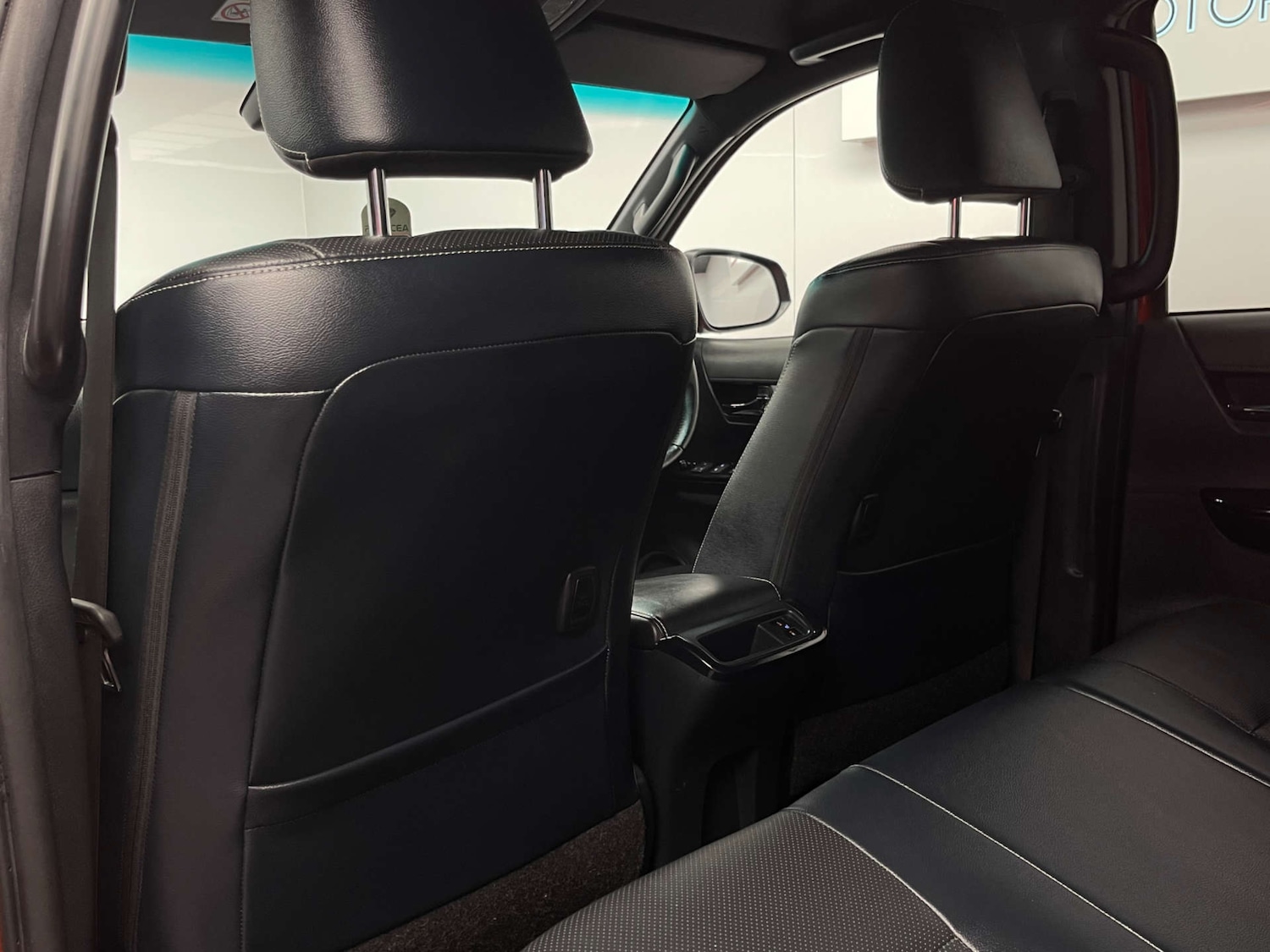 Used Toyota Hilux 2023 for sale - 77025190: Photo 42