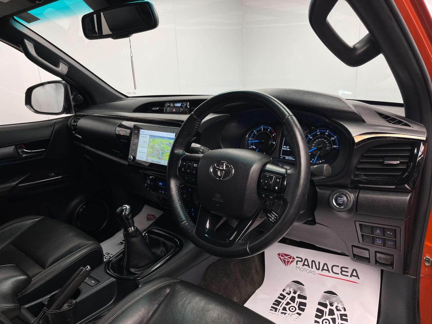 Used Toyota Hilux 2023 for sale - 77025190: Photo 9