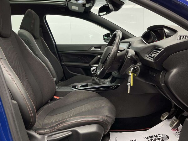 Used Peugeot 308 2018 for sale - 76126434: Photo 10
