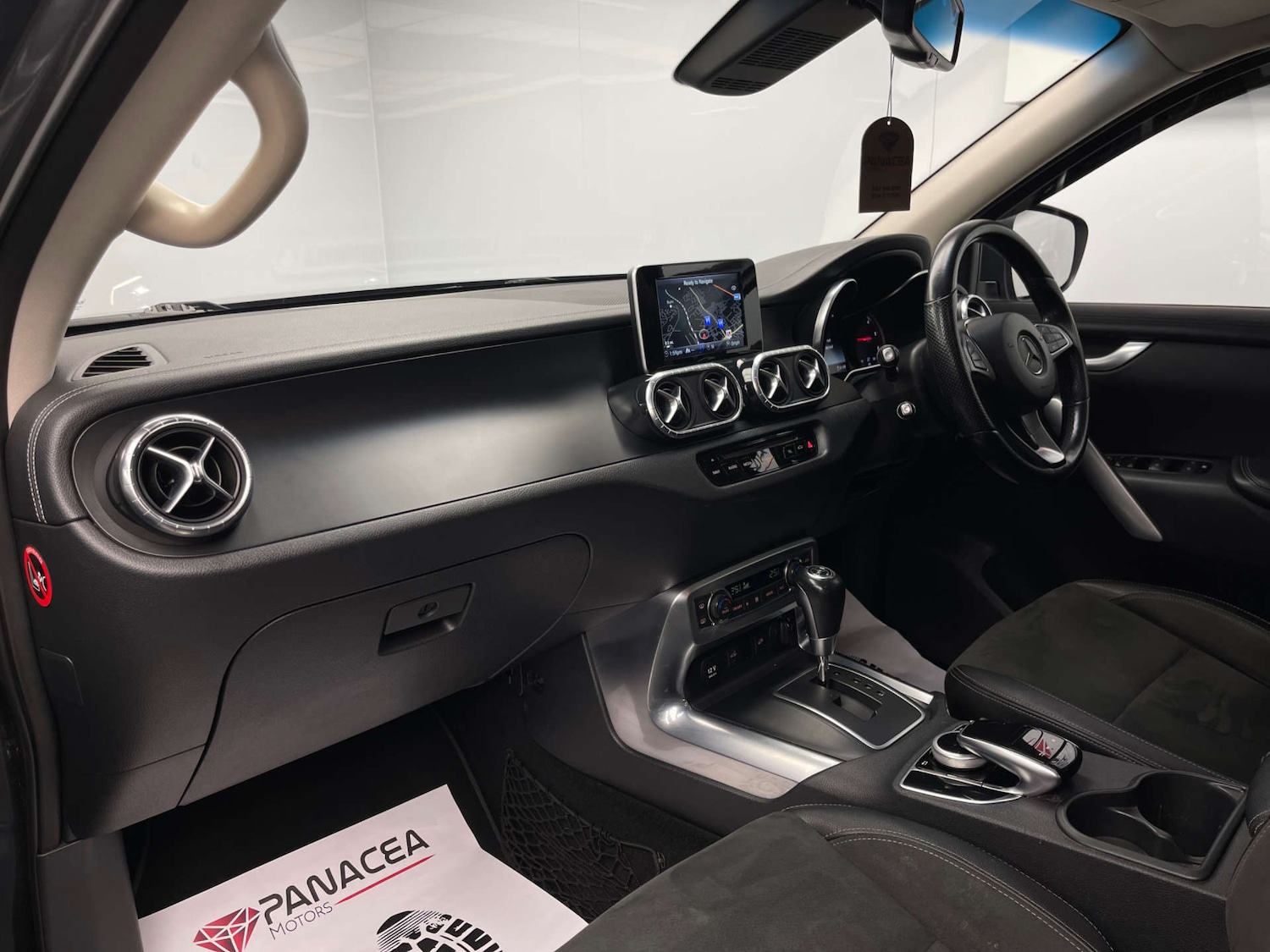 Used Mercedes-Benz X Class 2018 for sale - 77366792: Photo 16