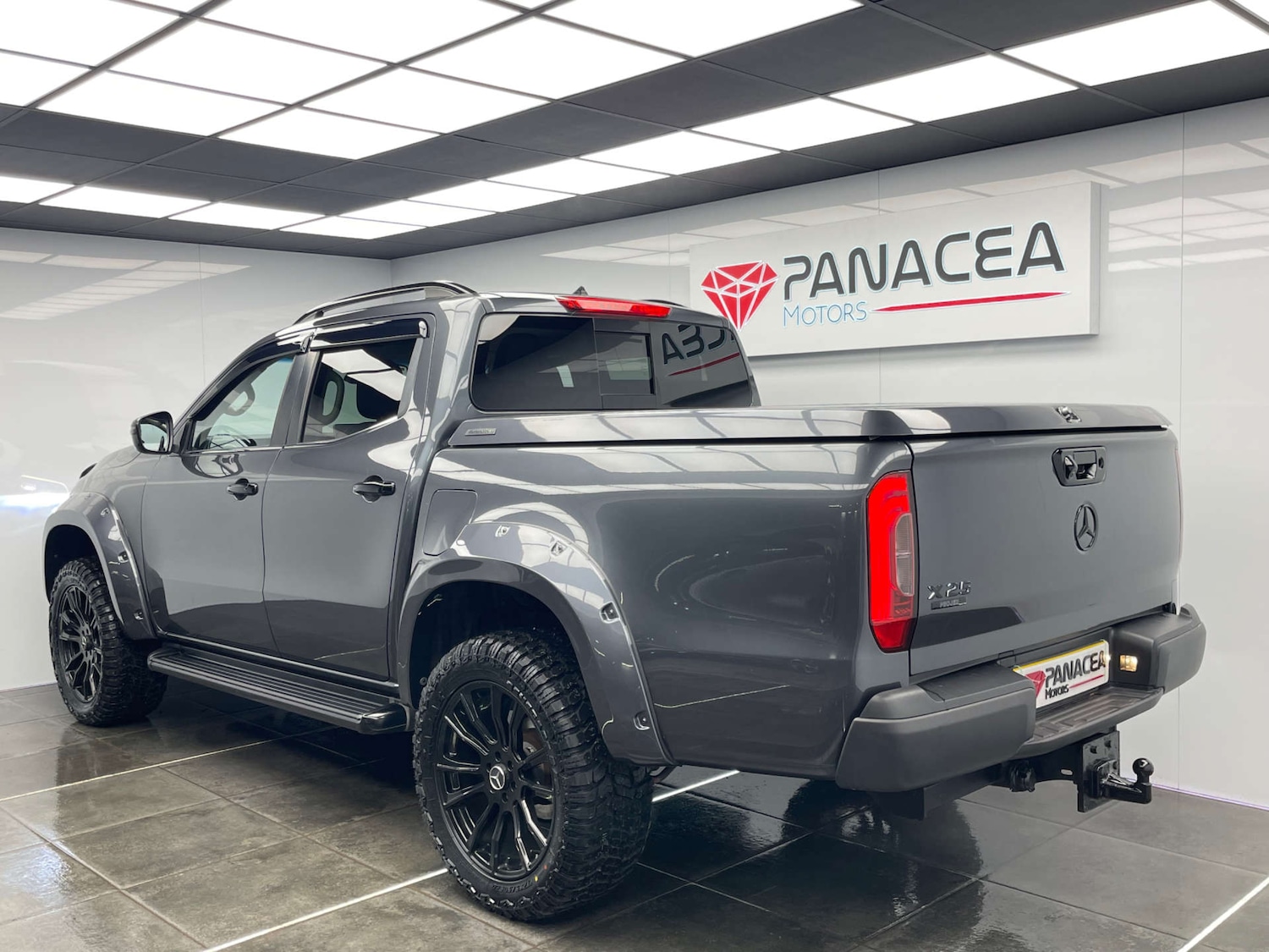 Used Mercedes-Benz X Class 2018 for sale - 77366792: Photo 9