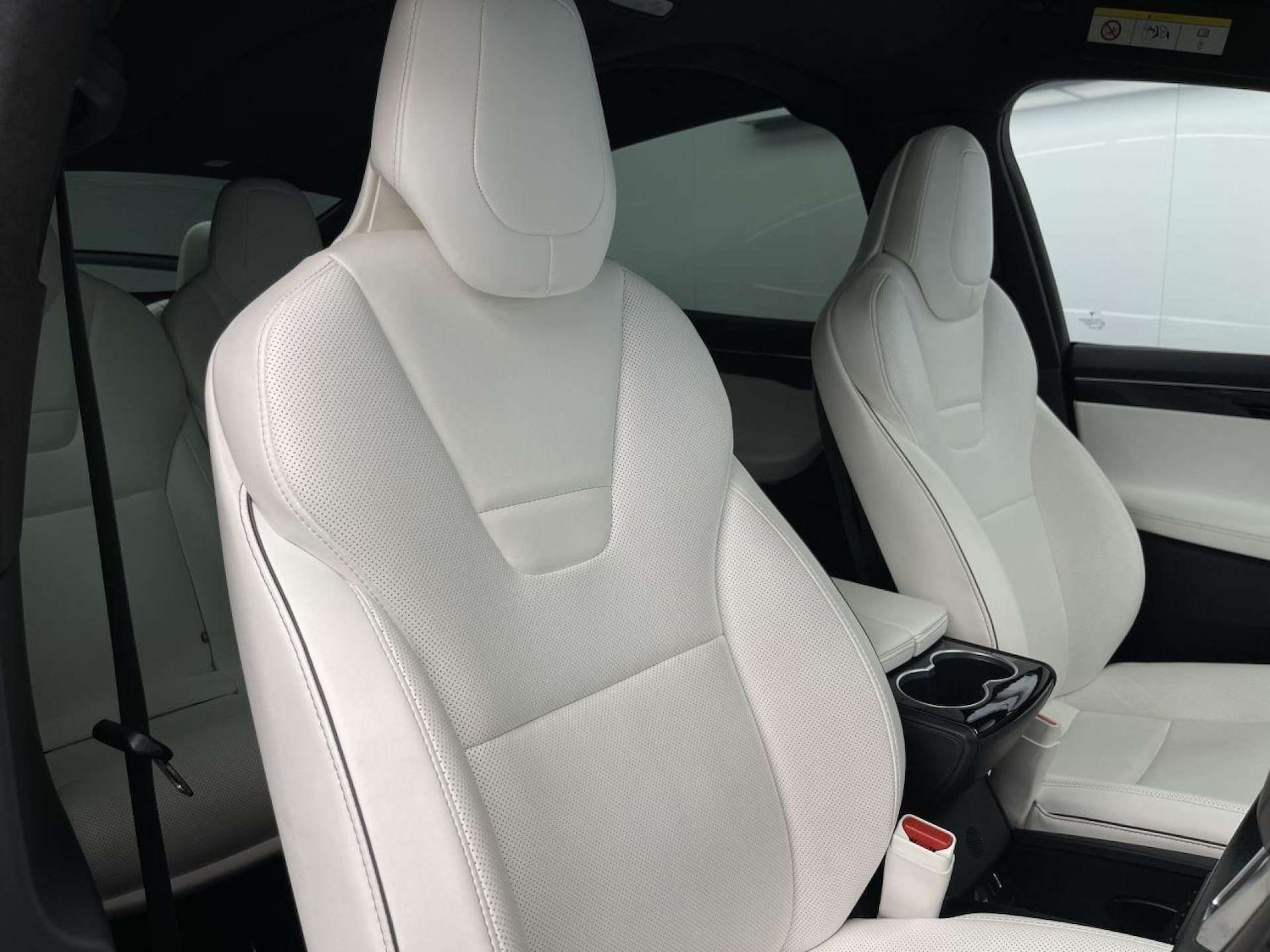 Used Tesla Model X 2017 for sale - 76126421: Photo 15
