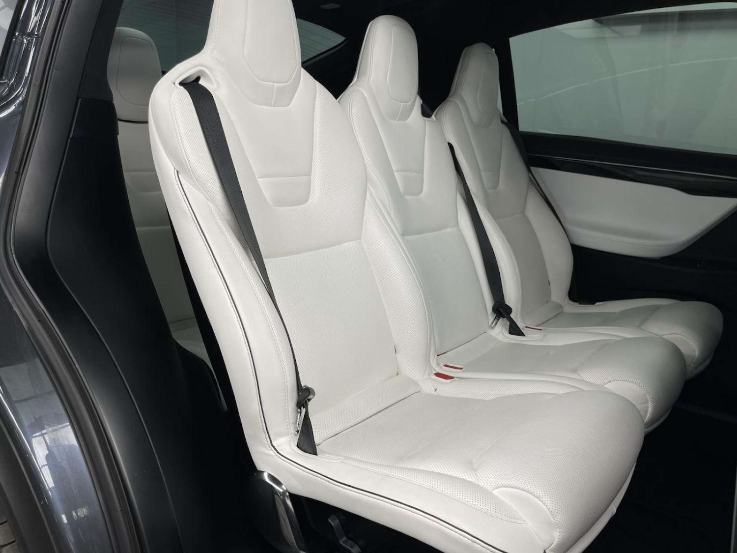 Used Tesla Model X 2017 for sale - 76126421: Photo 27