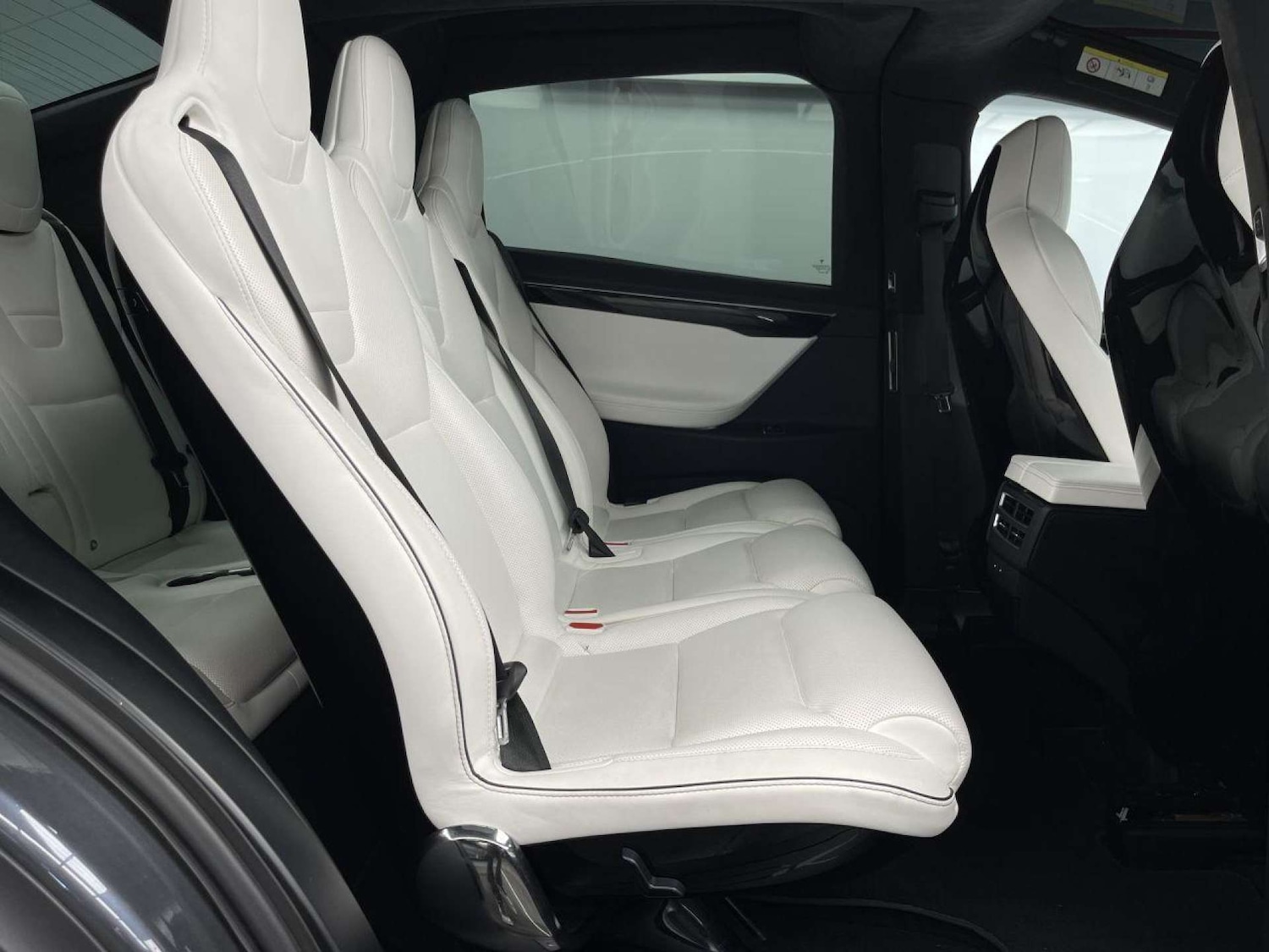 Used Tesla Model X 2017 for sale - 76126421: Photo 28