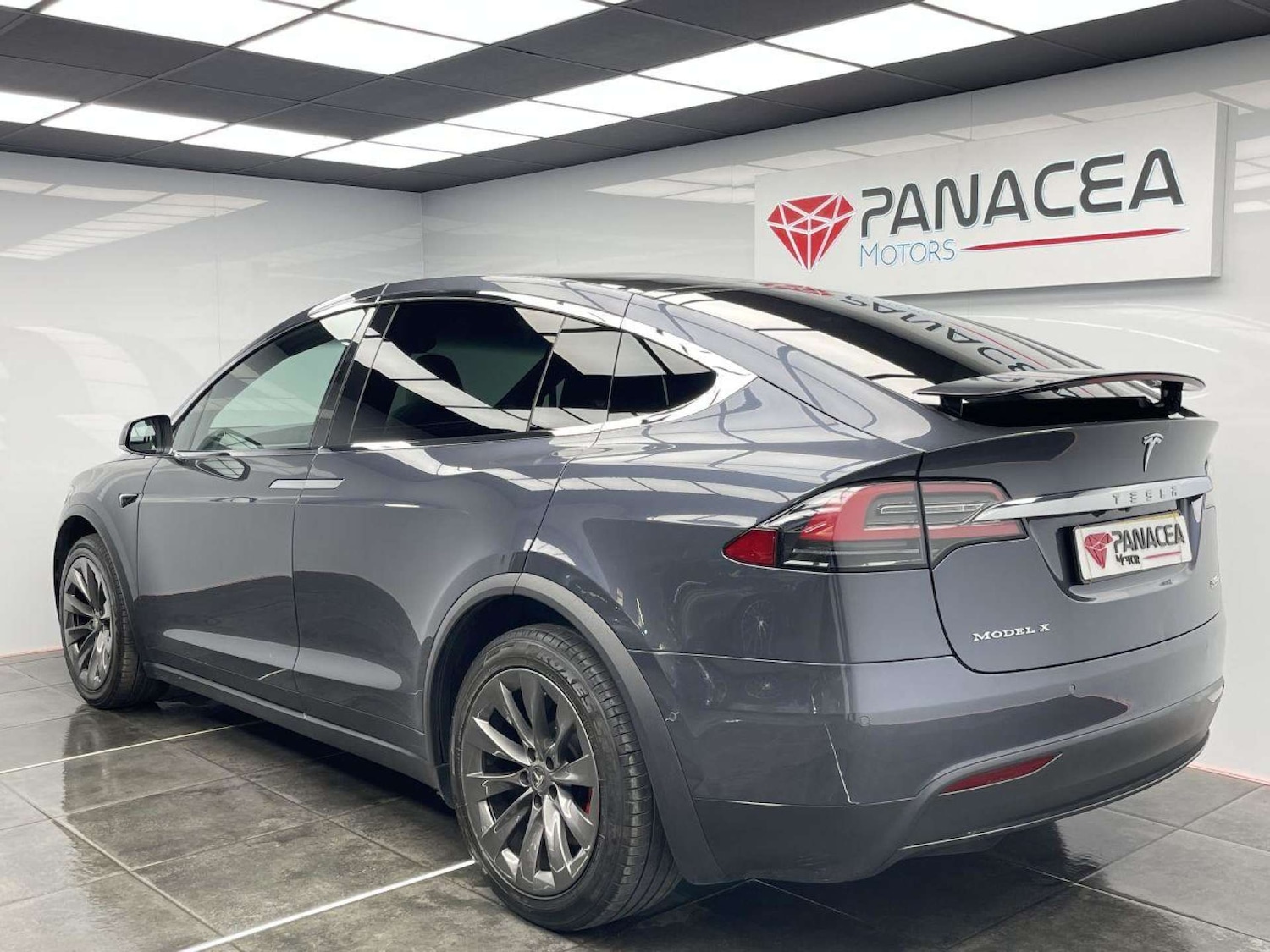 Used Tesla Model X 2017 for sale - 76126421: Photo 34