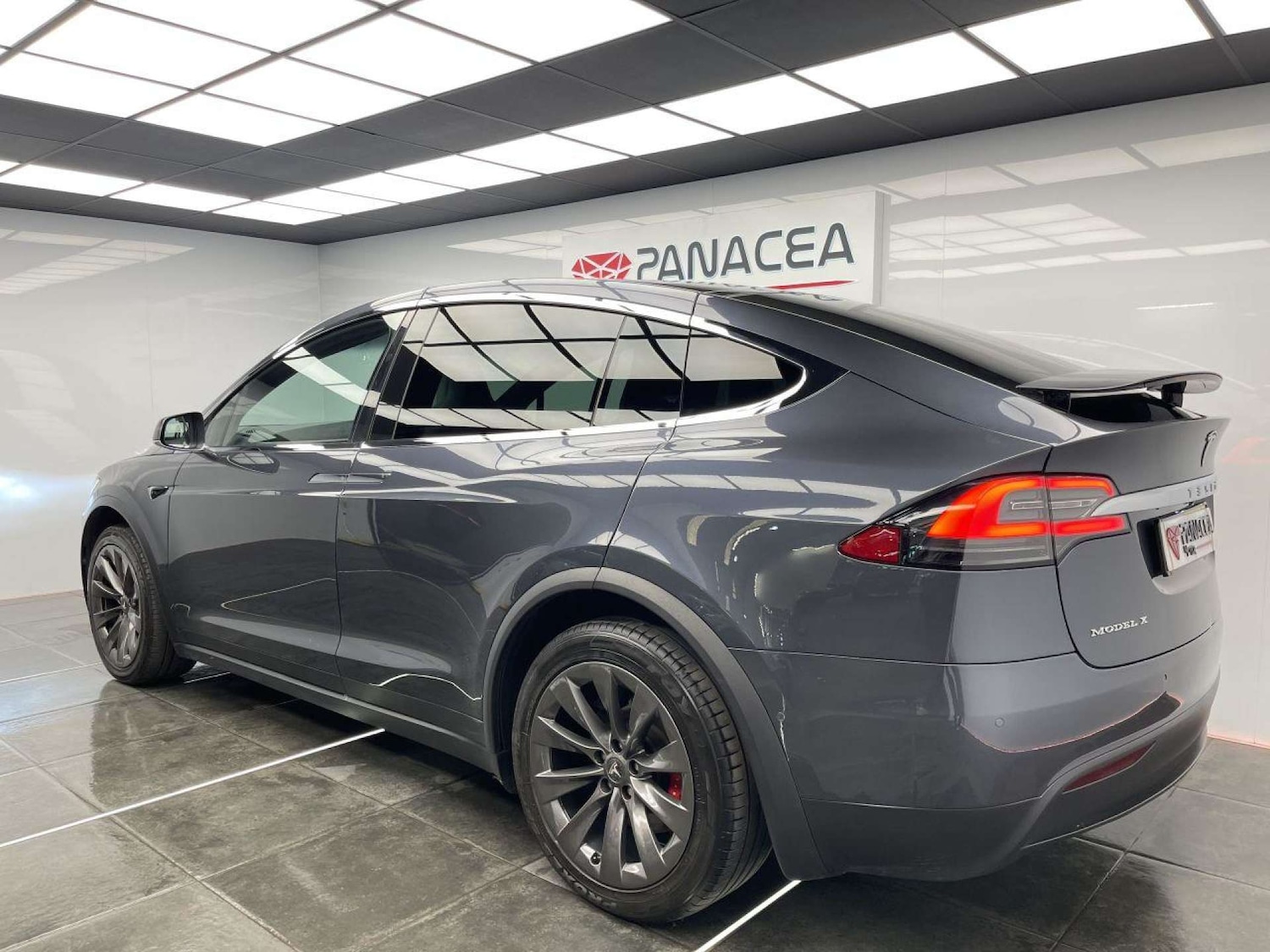 Used Tesla Model X 2017 for sale - 76126421: Photo 36