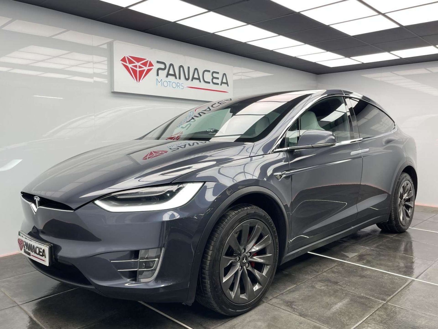 Used Tesla Model X 2017 for sale - 76126421: Photo 37