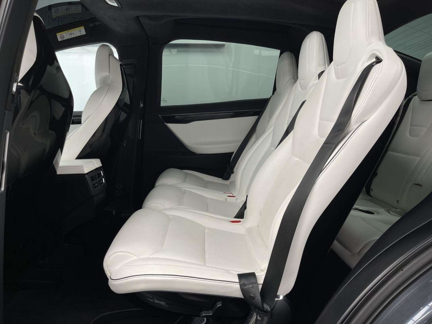 Used Tesla Model X 2017 for sale - 76126421: Photo 51