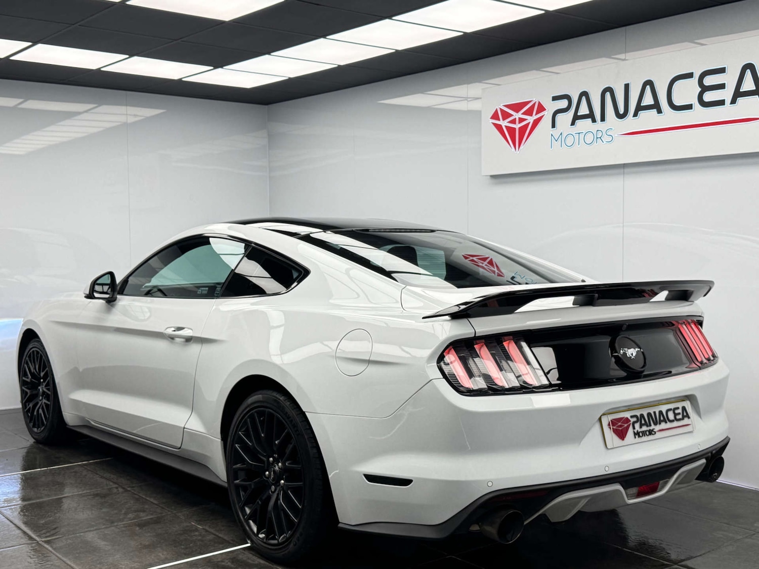 Used Ford Mustang 2016 for sale - 76600954: Photo 8