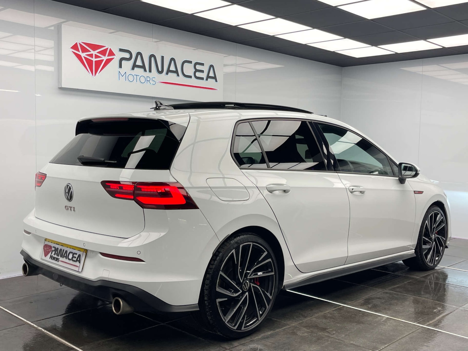 Used Volkswagen Golf 2020 for sale - 77038521: Photo 4