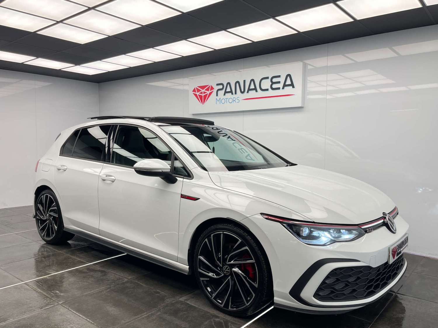 Used Volkswagen Golf 2020 for sale - 77038521: Photo 5