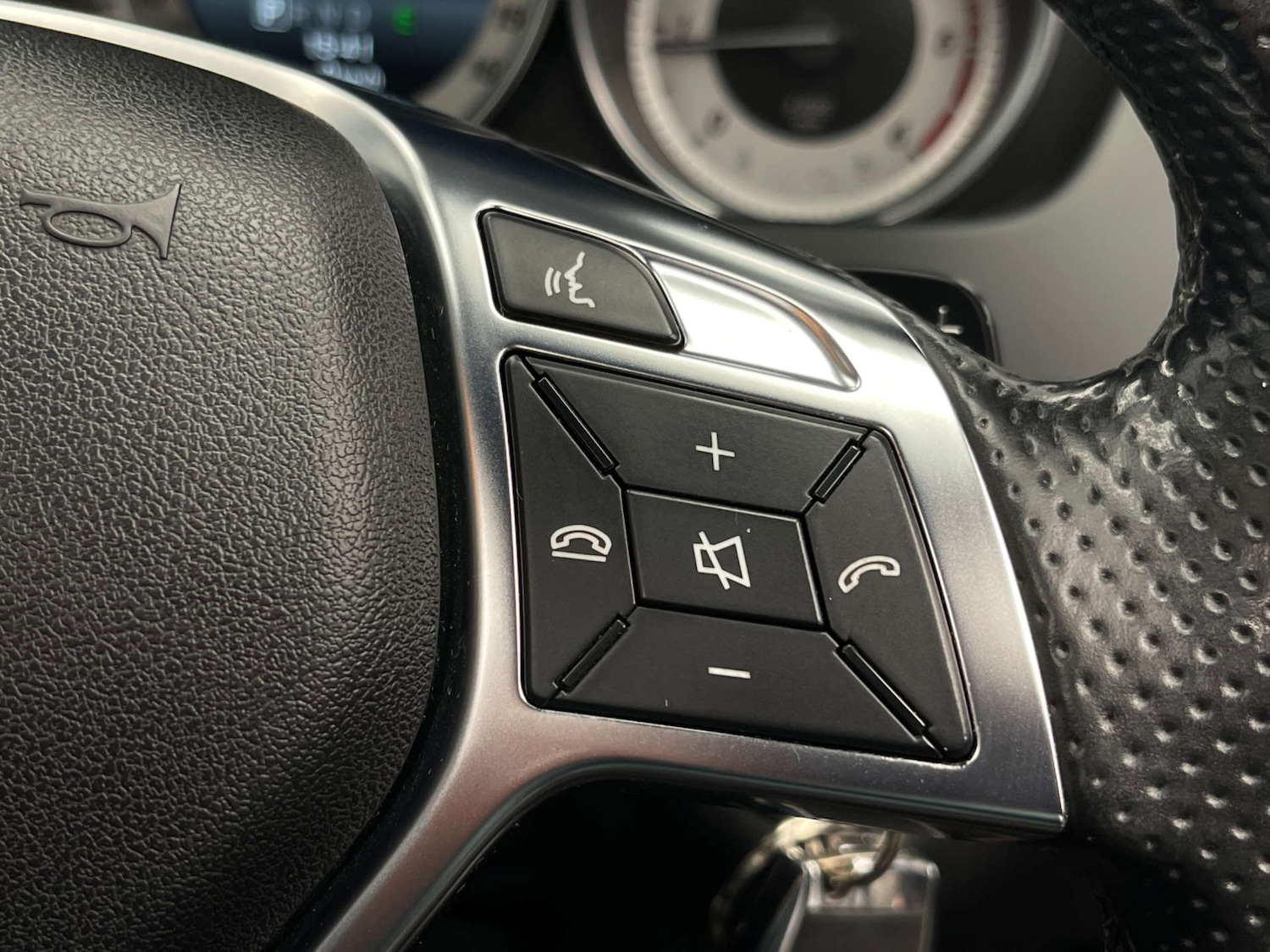 Used Mercedes-Benz C Class 2015 for sale - 77350577: Photo 16