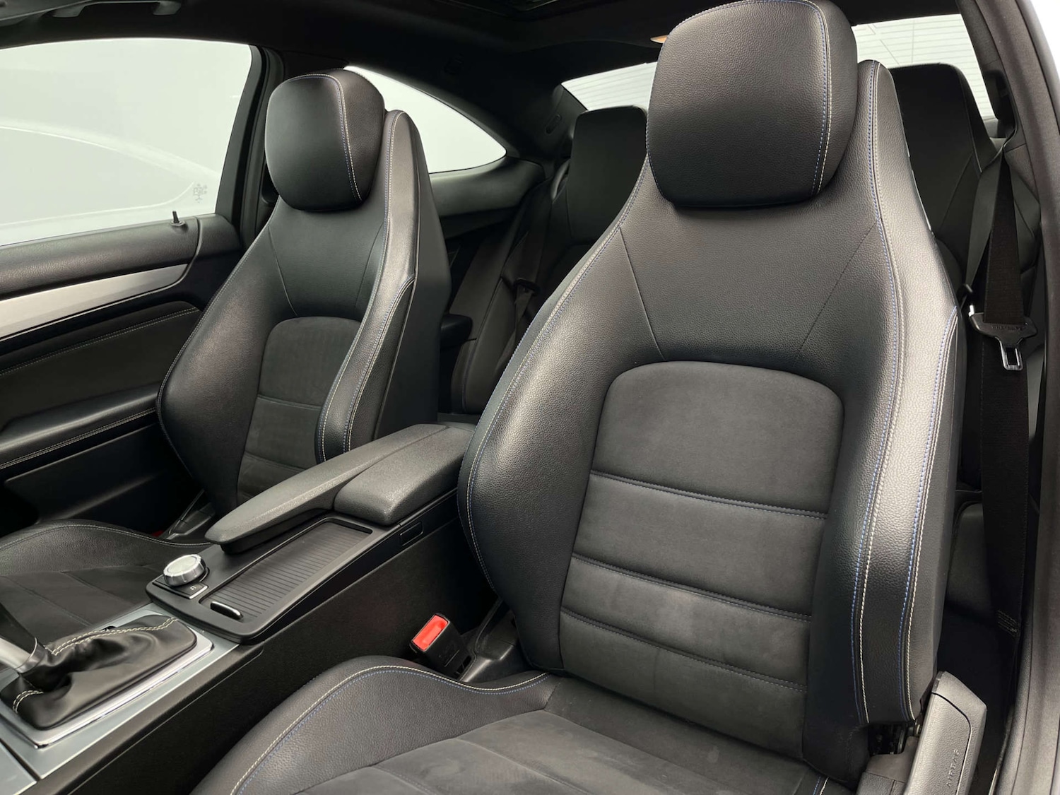 Used Mercedes-Benz C Class 2015 for sale - 77350577: Photo 31