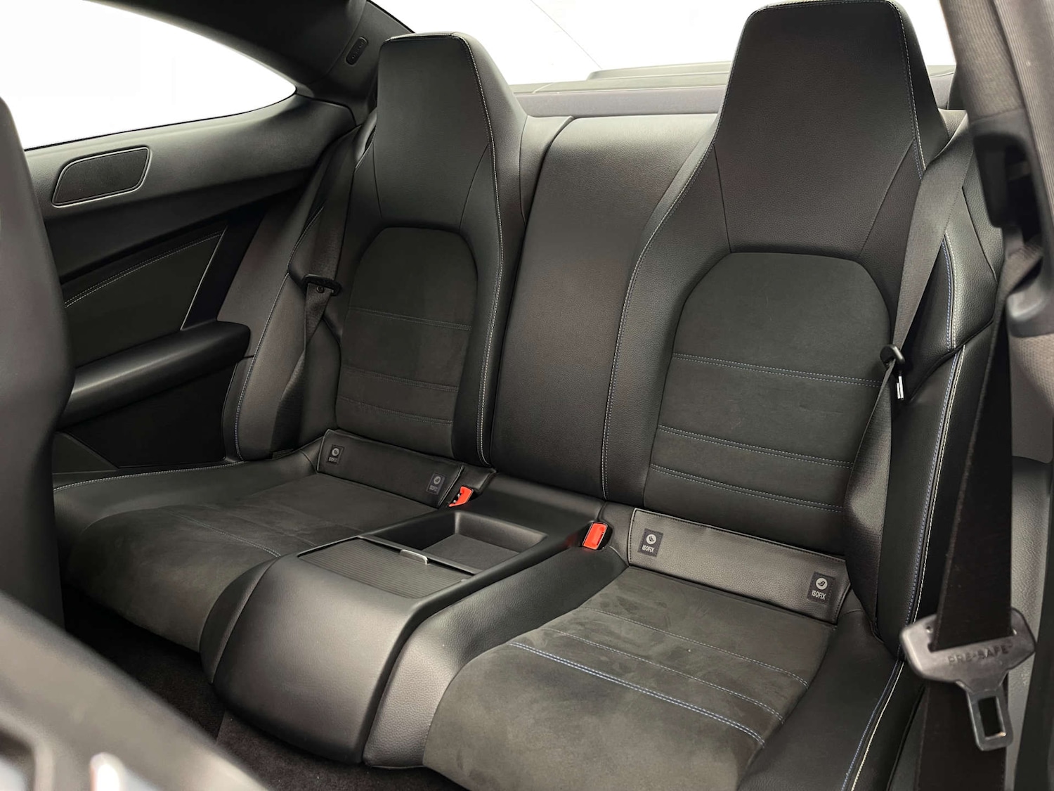 Used Mercedes-Benz C Class 2015 for sale - 77350577: Photo 32