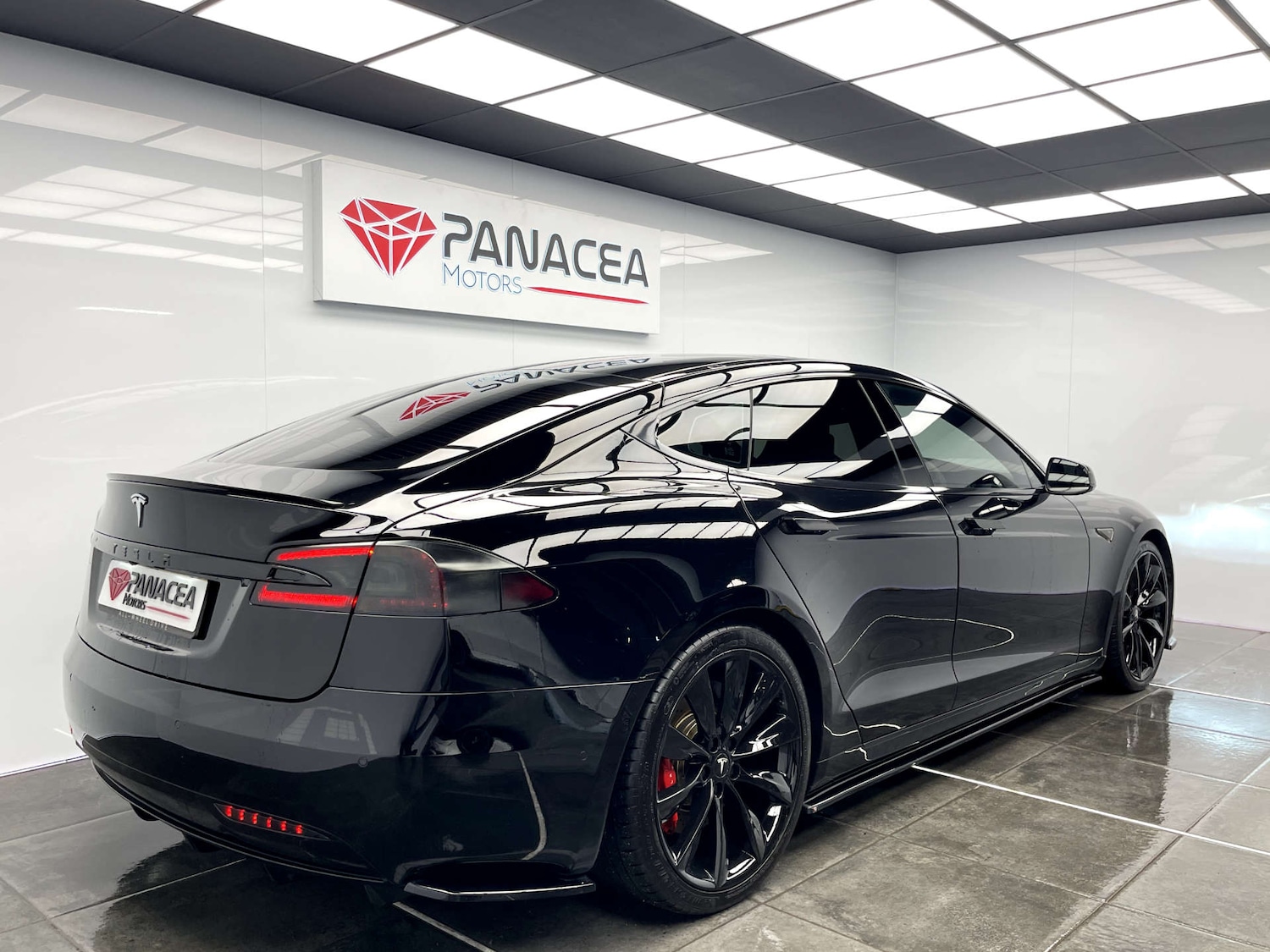 Used Tesla Model S 2016 for sale - 76333073: Photo 4