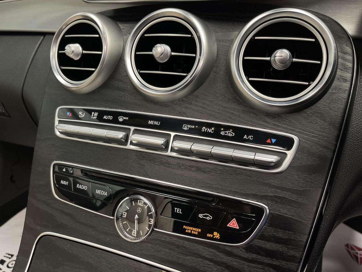 Used Mercedes-Benz C Class 2017 for sale - 76363620: Photo 16