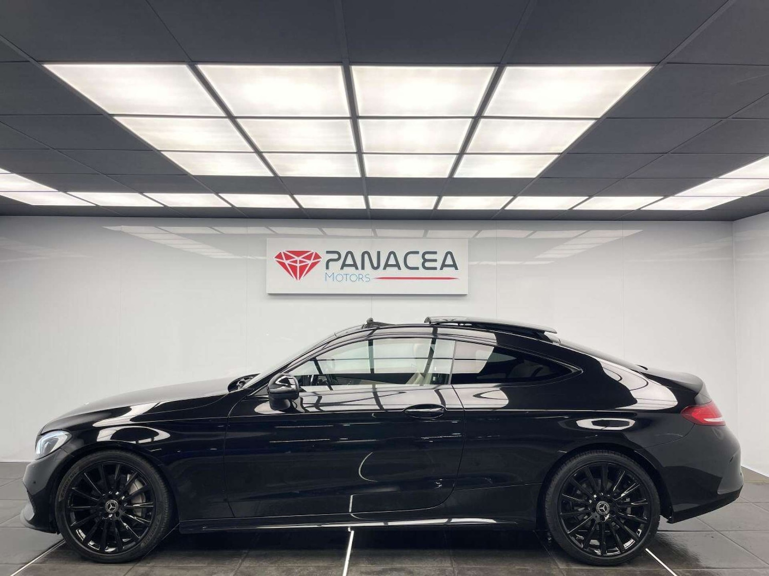 Used Mercedes-Benz C Class 2017 for sale - 76363620: Photo 23