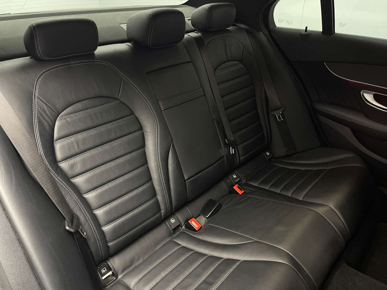 Used Mercedes-Benz C Class 2020 for sale - 76829928: Photo 23