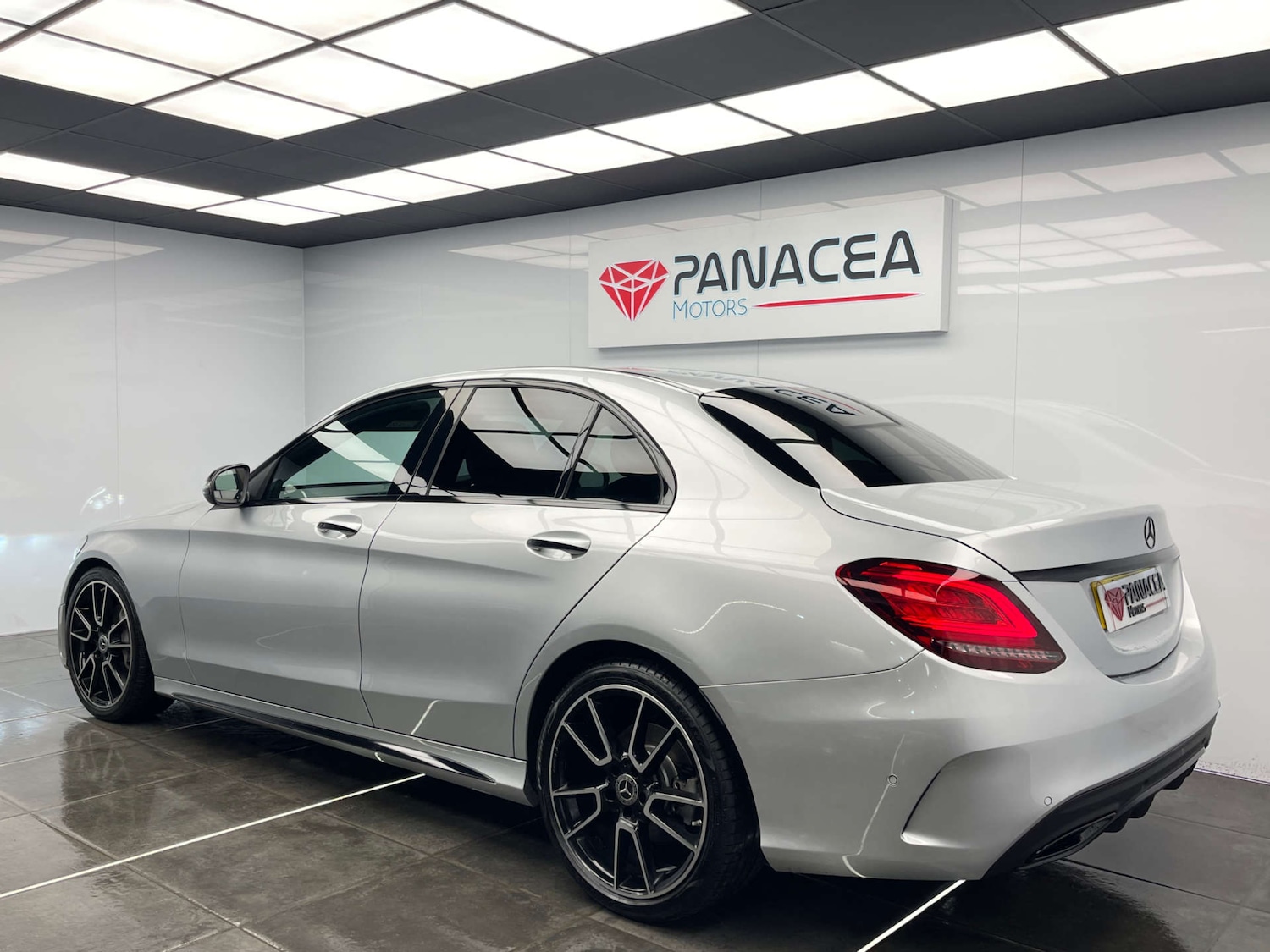 Used Mercedes-Benz C Class 2020 for sale - 76829928: Photo 28