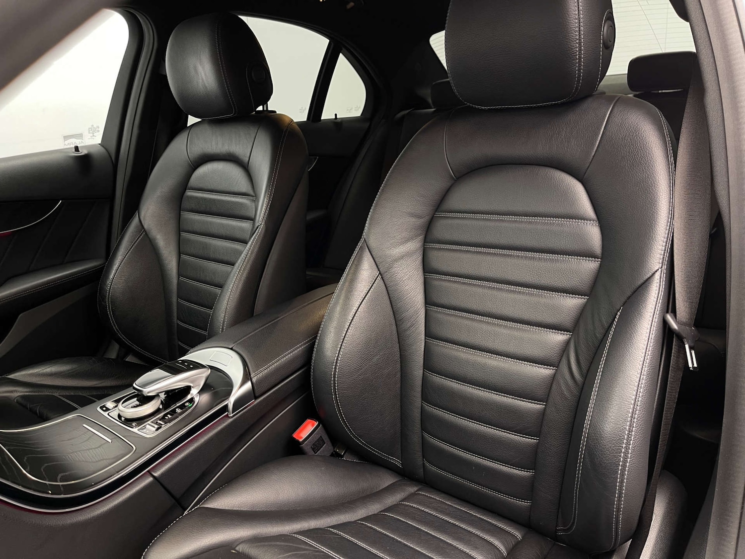 Used Mercedes-Benz C Class 2020 for sale - 76829928: Photo 34