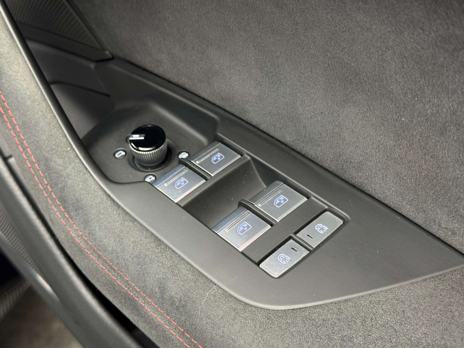 Used Audi RS6 2023 for sale - 76567755: Photo 25