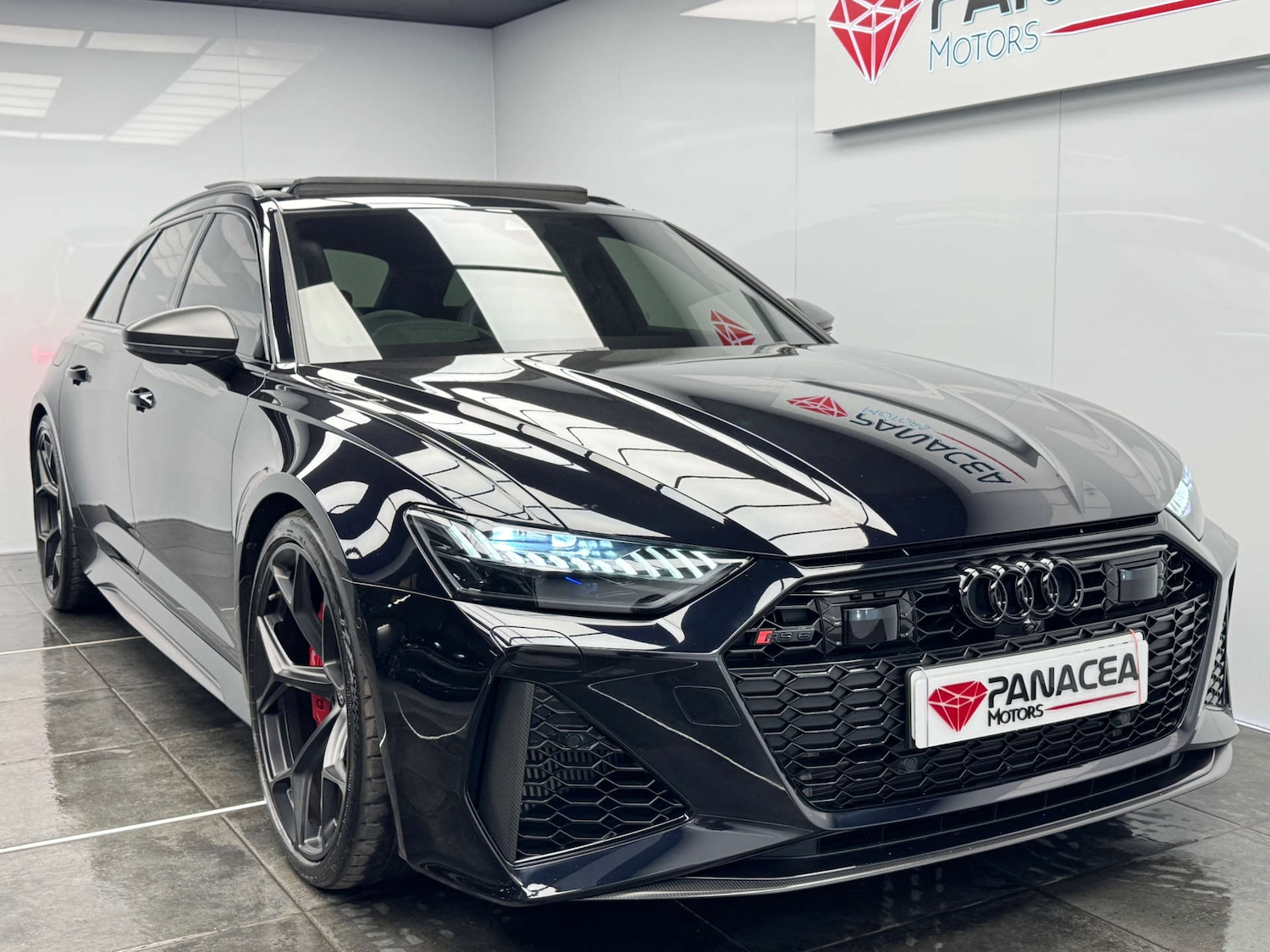 Used Audi RS6 2023 for sale - 76567755: Photo 4