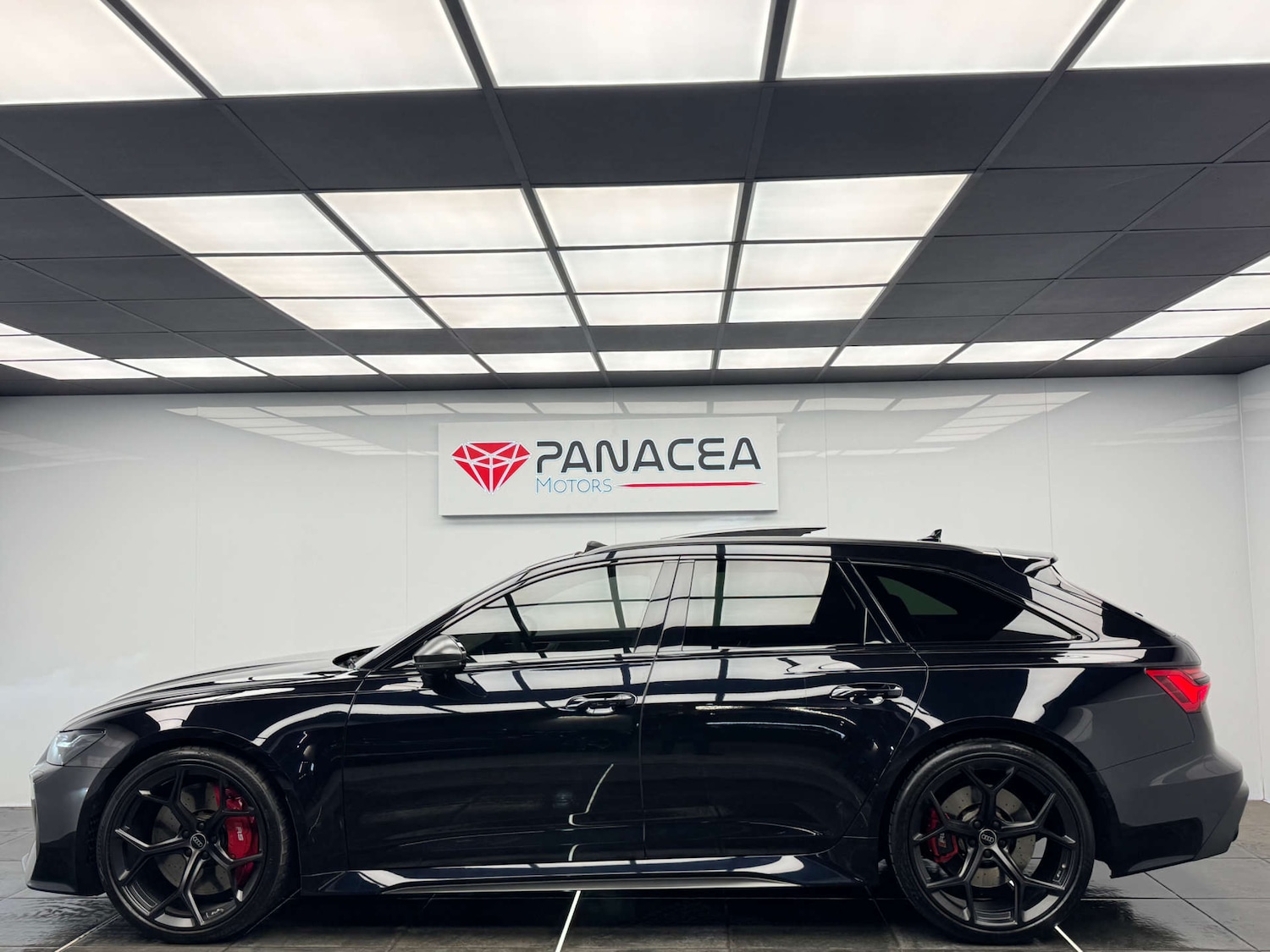 Used Audi RS6 2023 for sale - 76567755: Photo 5