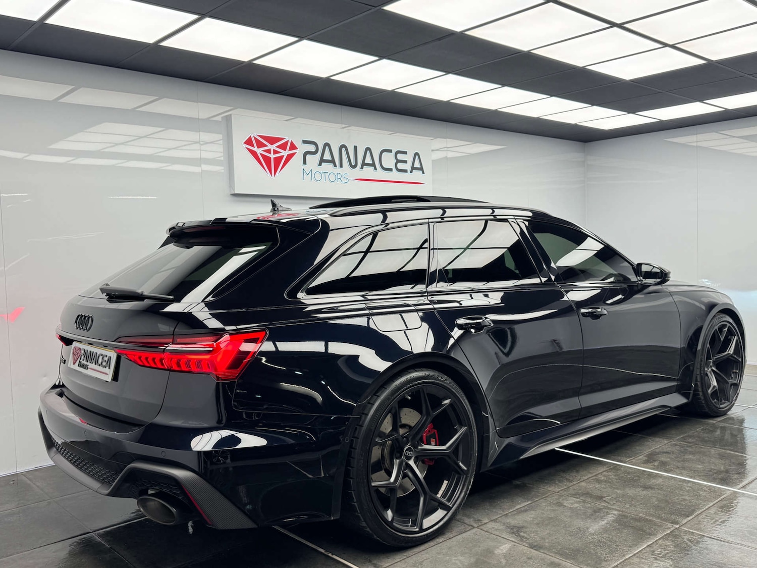 Used Audi RS6 2023 for sale - 76567755: Photo 6