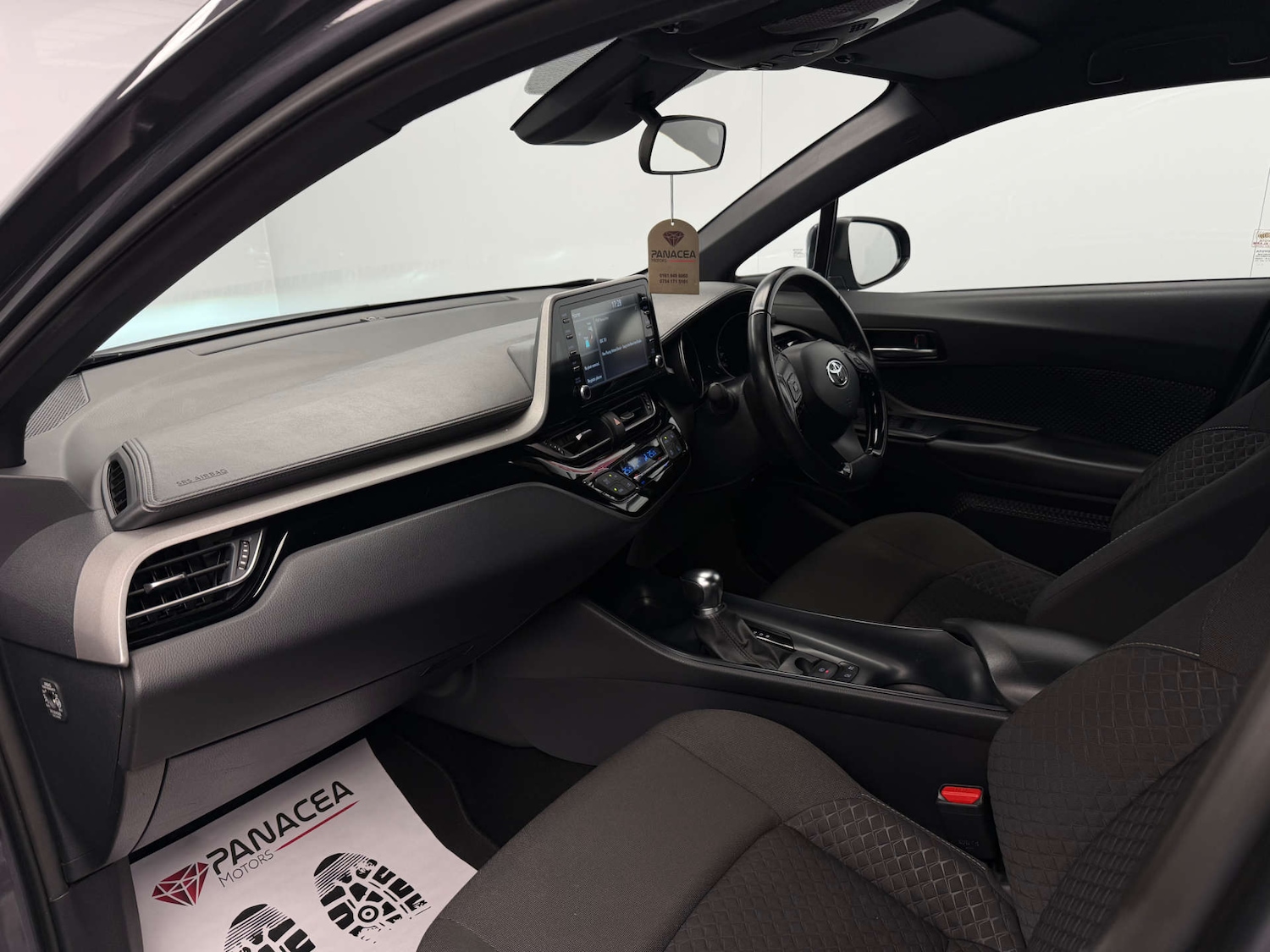 Used Toyota C-HR 2022 for sale - 77310989: Photo 17