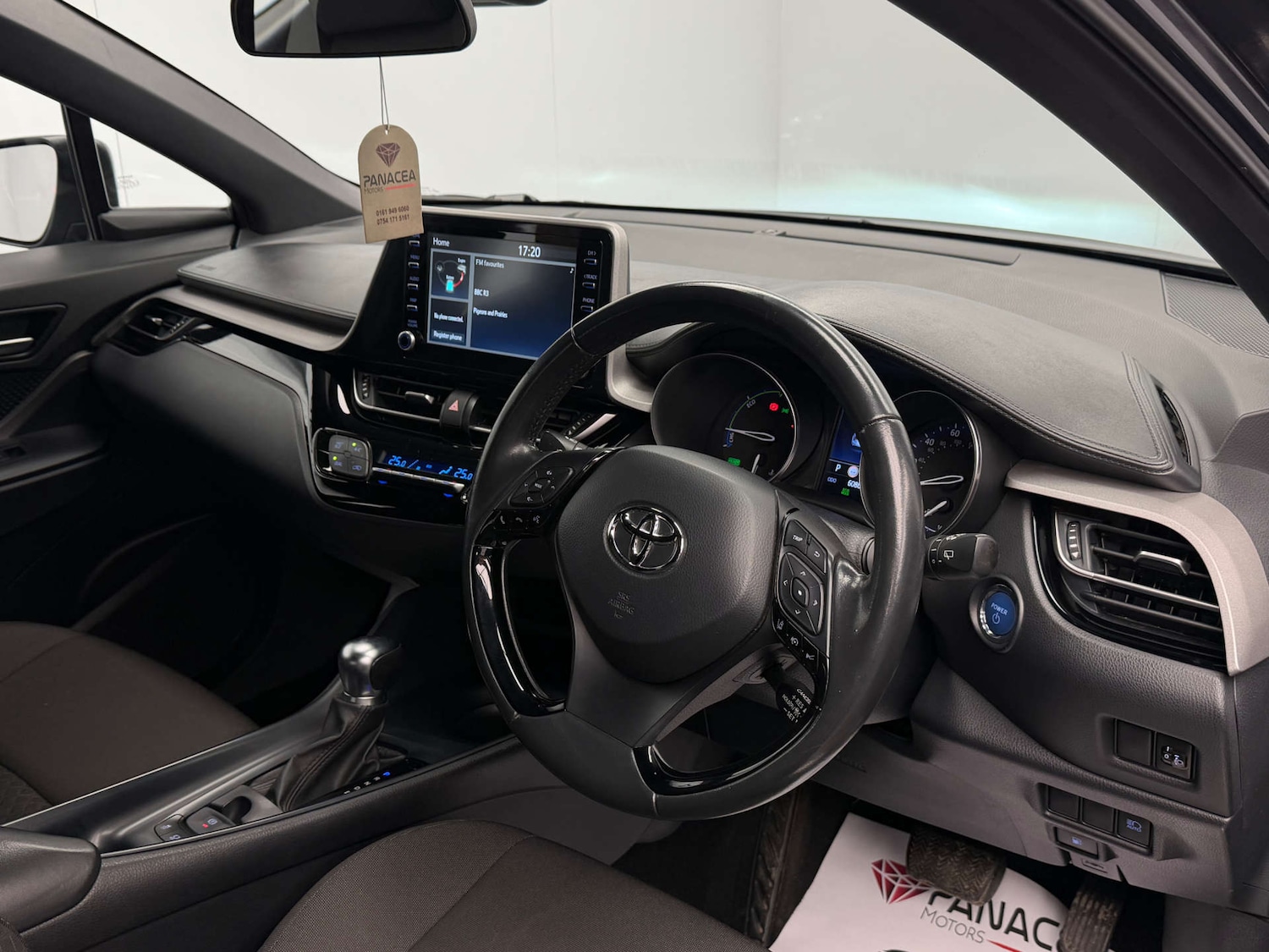 Used Toyota C-HR 2022 for sale - 77310989: Photo 3