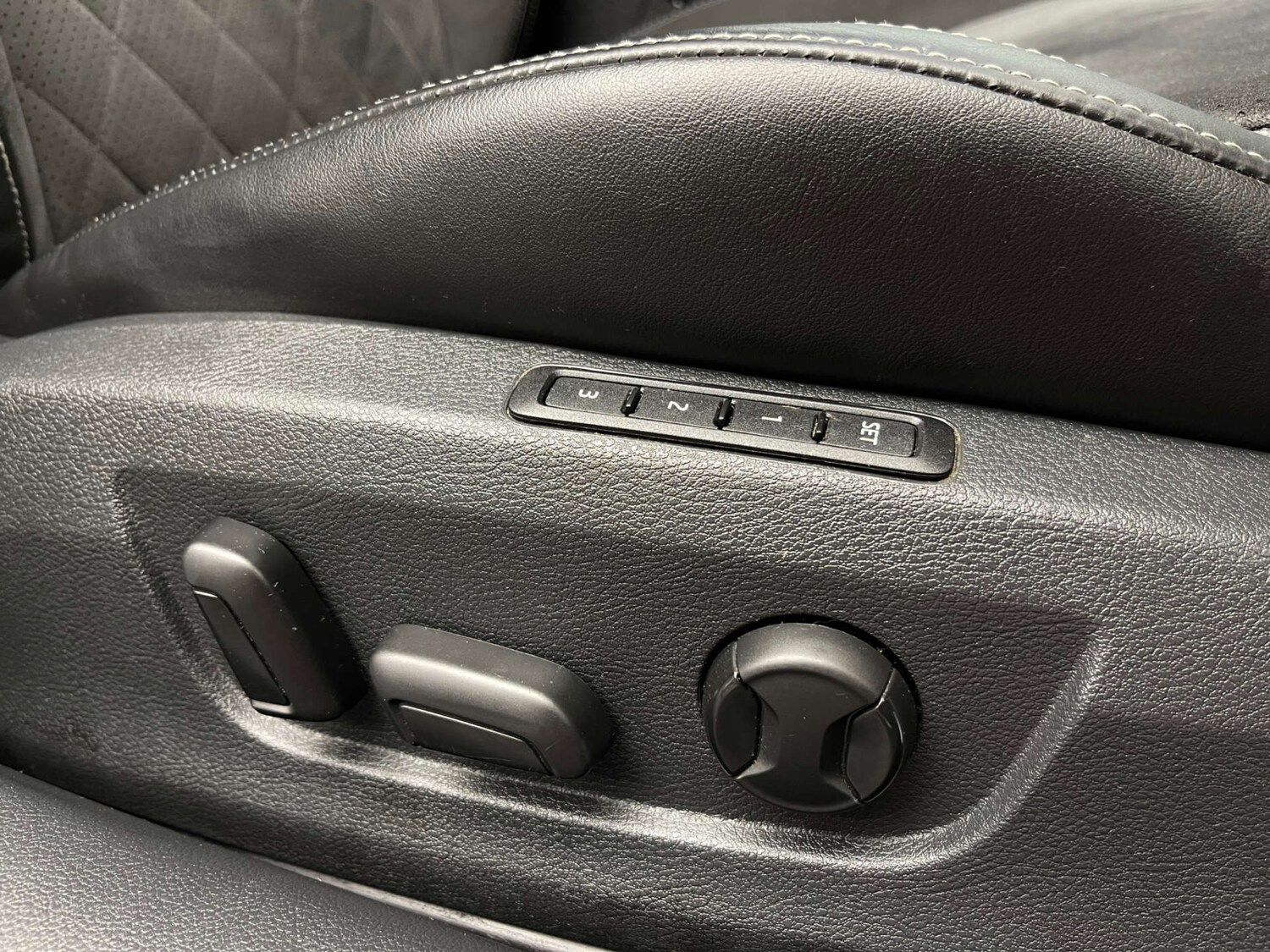 Used Skoda Superb 2018 for sale - 77422831: Photo 10