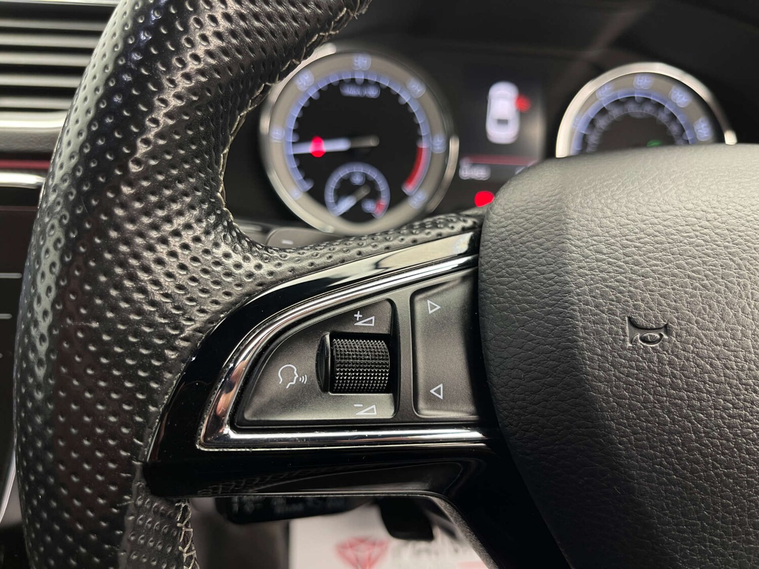 Used Skoda Superb 2018 for sale - 77422831: Photo 13