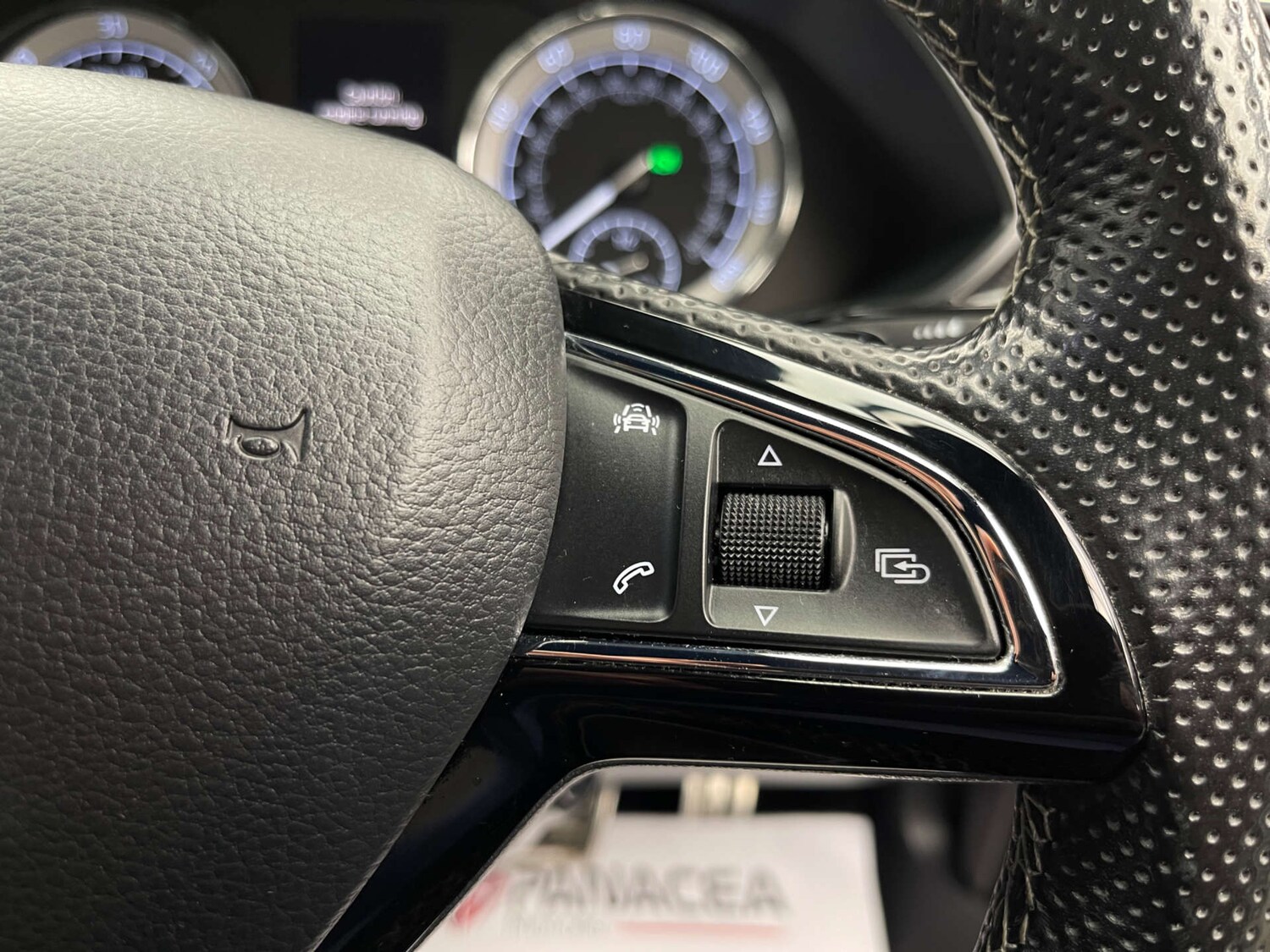 Used Skoda Superb 2018 for sale - 77422831: Photo 14